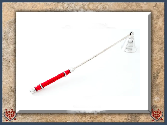 RED CANDLE SNUFFER | Kitchenware