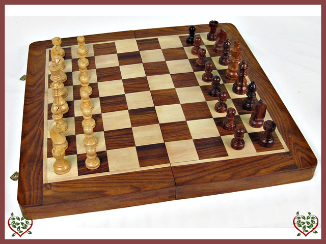 FOLDING CHESS SET | Traditional Games - Paul Martyn Interiors