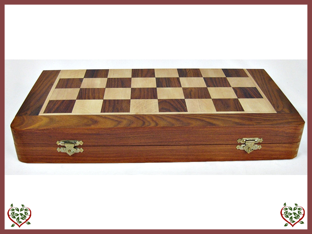 FOLDING CHESS SET | Traditional Games - Paul Martyn Interiors